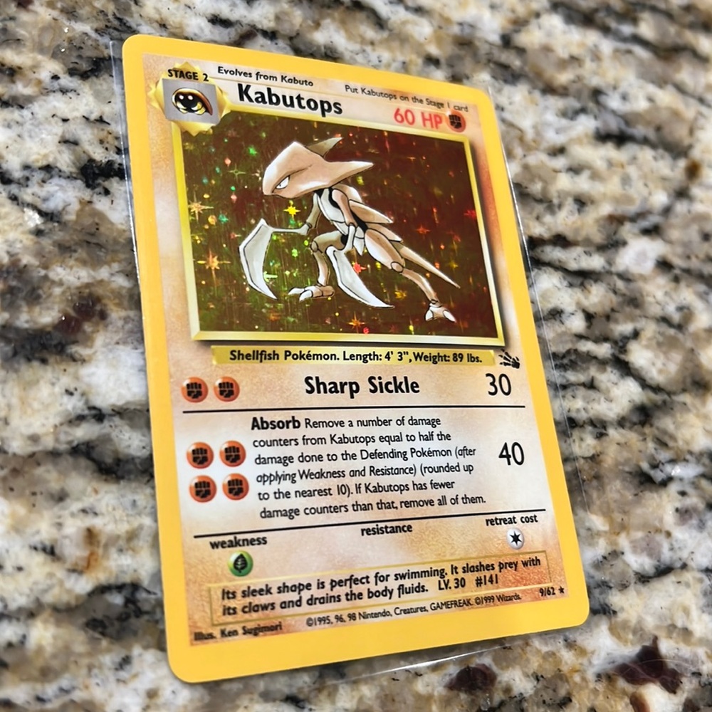 Rare Kabutops Pokémon Card
